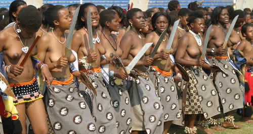 eSwatini (Swaziland) cultural traditions | eSwatini (Swaziland) Reed Dance | Umhlanga | Ncwala Ceremony | Kingship Ceremony